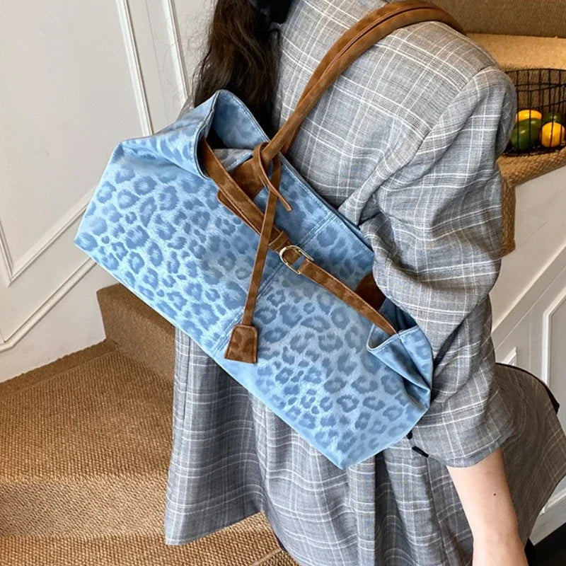 Leopard PU Leather Shoulder Bag