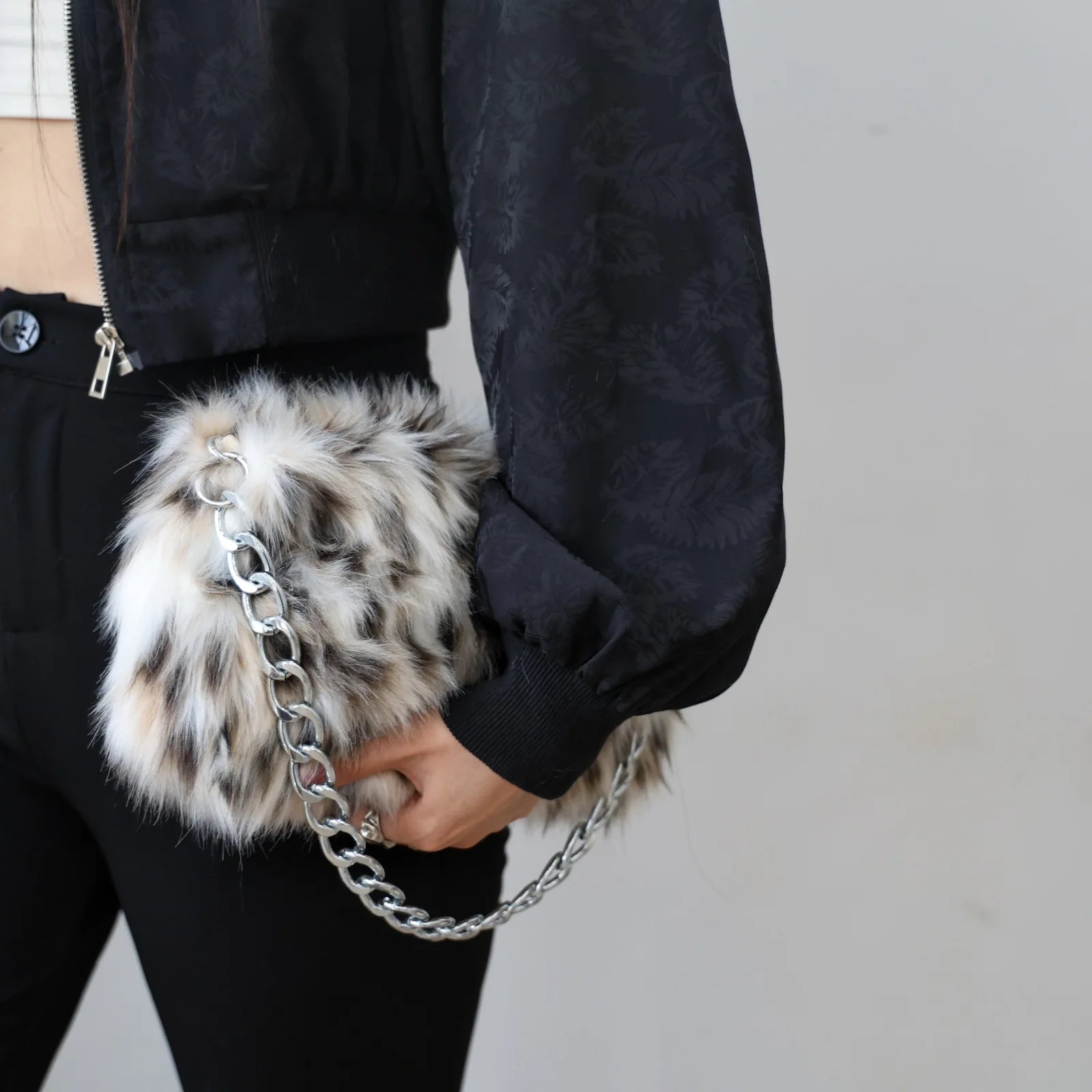 Luxury Leopard Design Plush Underarm Bag