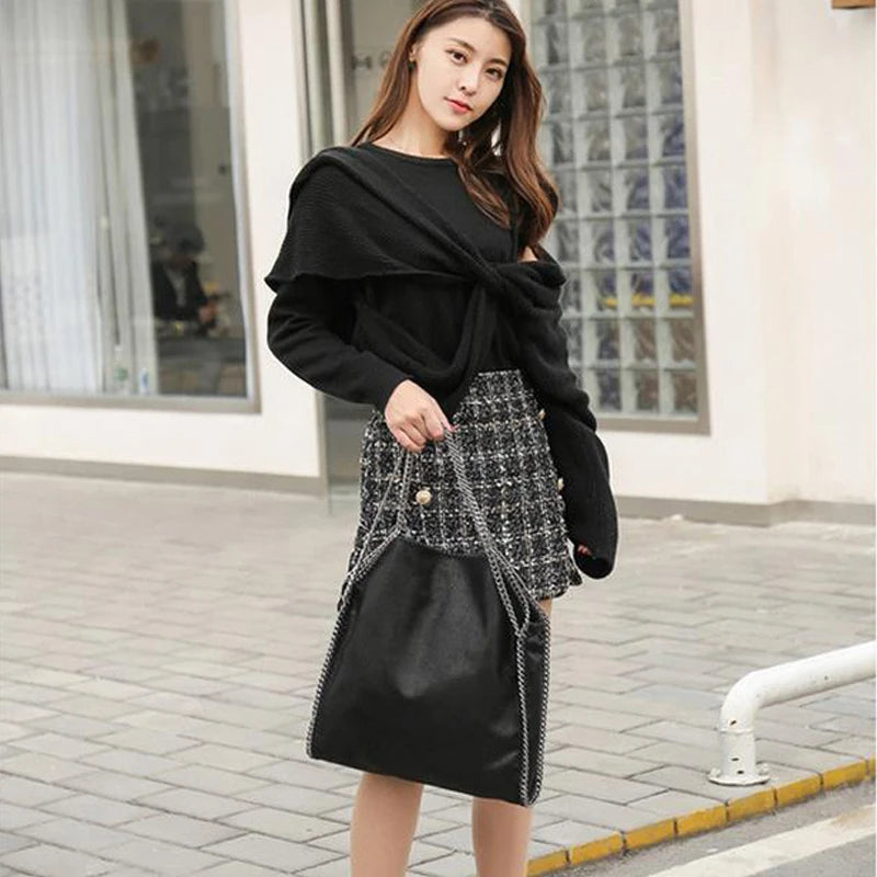 Chain Shoulder Bag