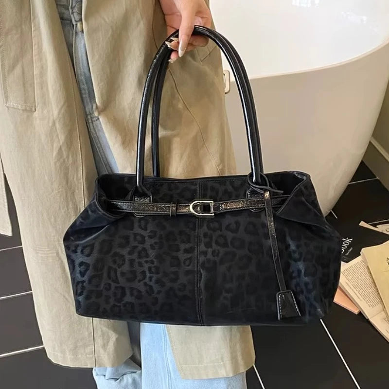 Leopard PU Leather Shoulder Bag