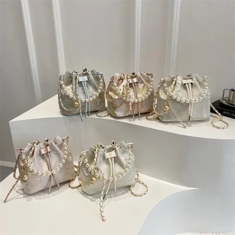 Chinese Style Fine Embroidery Bucket Bag