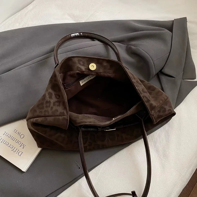 Leopard PU Leather Shoulder Bag
